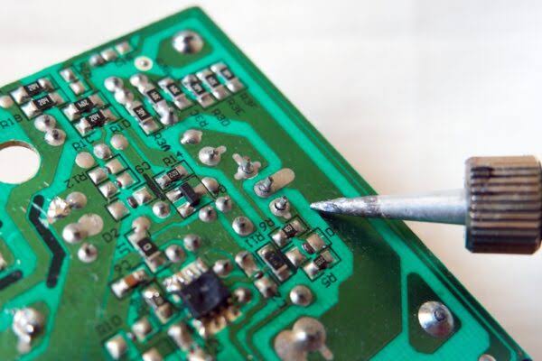 pcb board short circuit