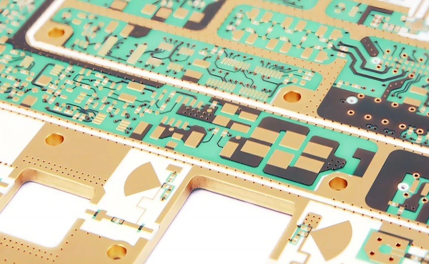 High Frequency Performance and Engineering Advantages of PTFE PCB Material
